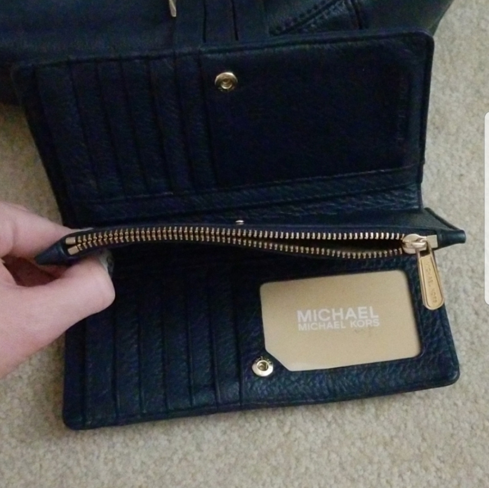 Michael Kors Navy Wallet